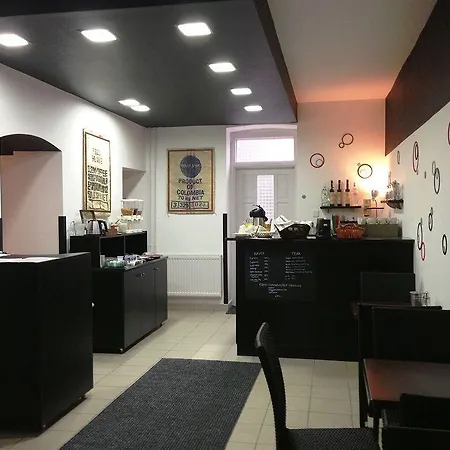 City Center Хевиз
